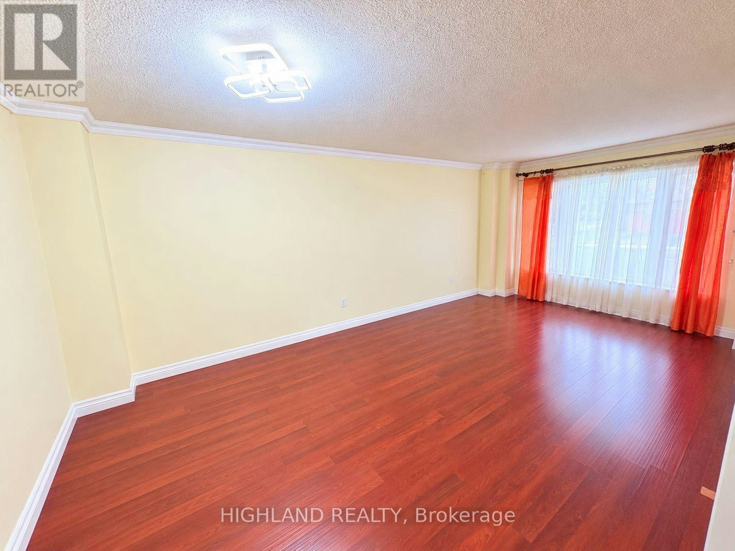 1132 Glen Valley Road, Oakville, ON, L6M 3K8 - 2
