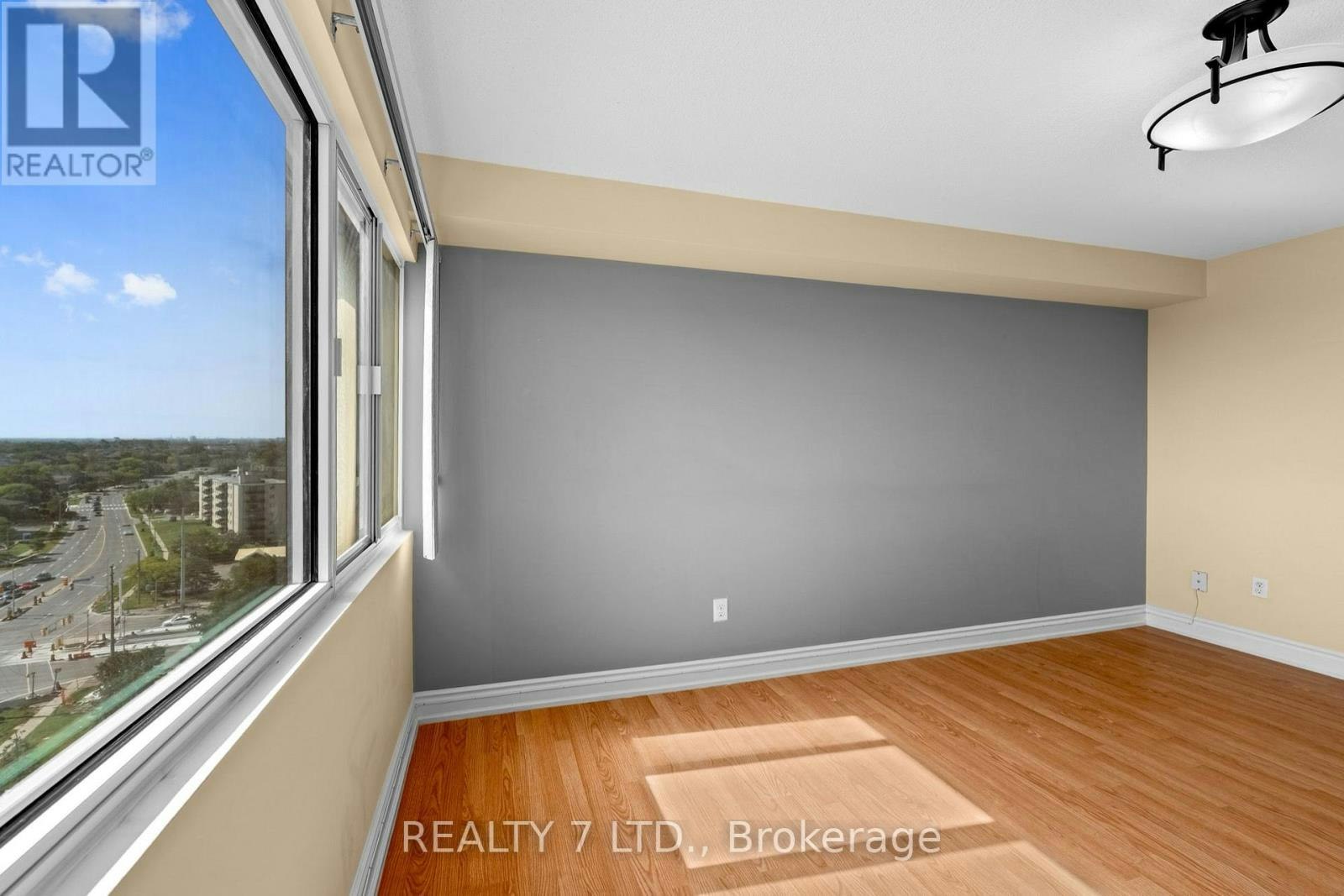 1507-50 Elm Drive E, Mississauga, ON, L5A 3X2 - 32