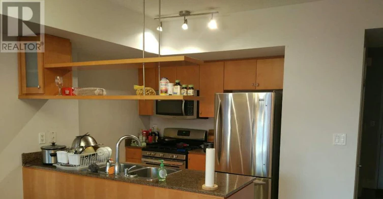 2501-5 Mariner Terrace, Toronto, ON, M5V 3V6 - 4