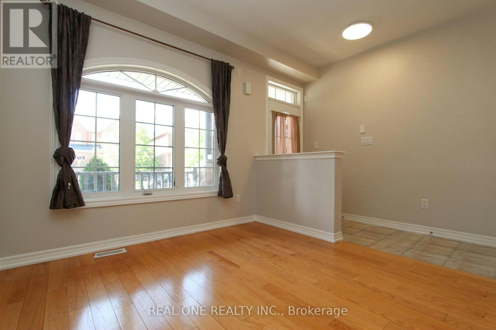 87 Hammersly Boulevard, Markham, ON, L6E 0L1 - 2