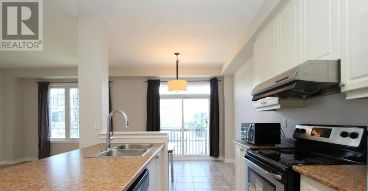 87 Hammersly Boulevard, Markham, ON, L6E 0L1 - 4