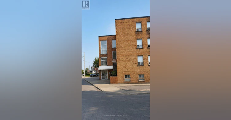206-2275 Weston Road, Toronto, ON, M9N 1Y3