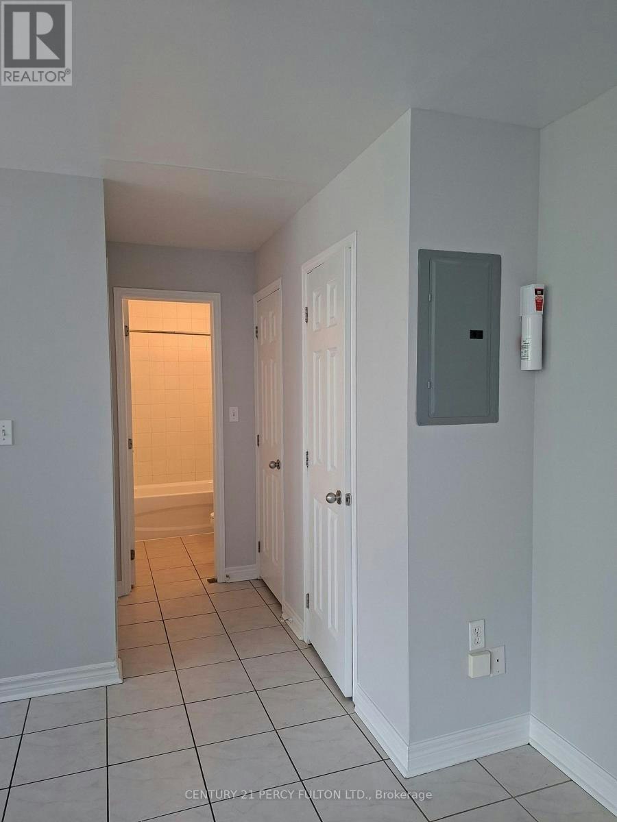 206-2275 Weston Road, Toronto, ON, M9N 1Y3 - 4