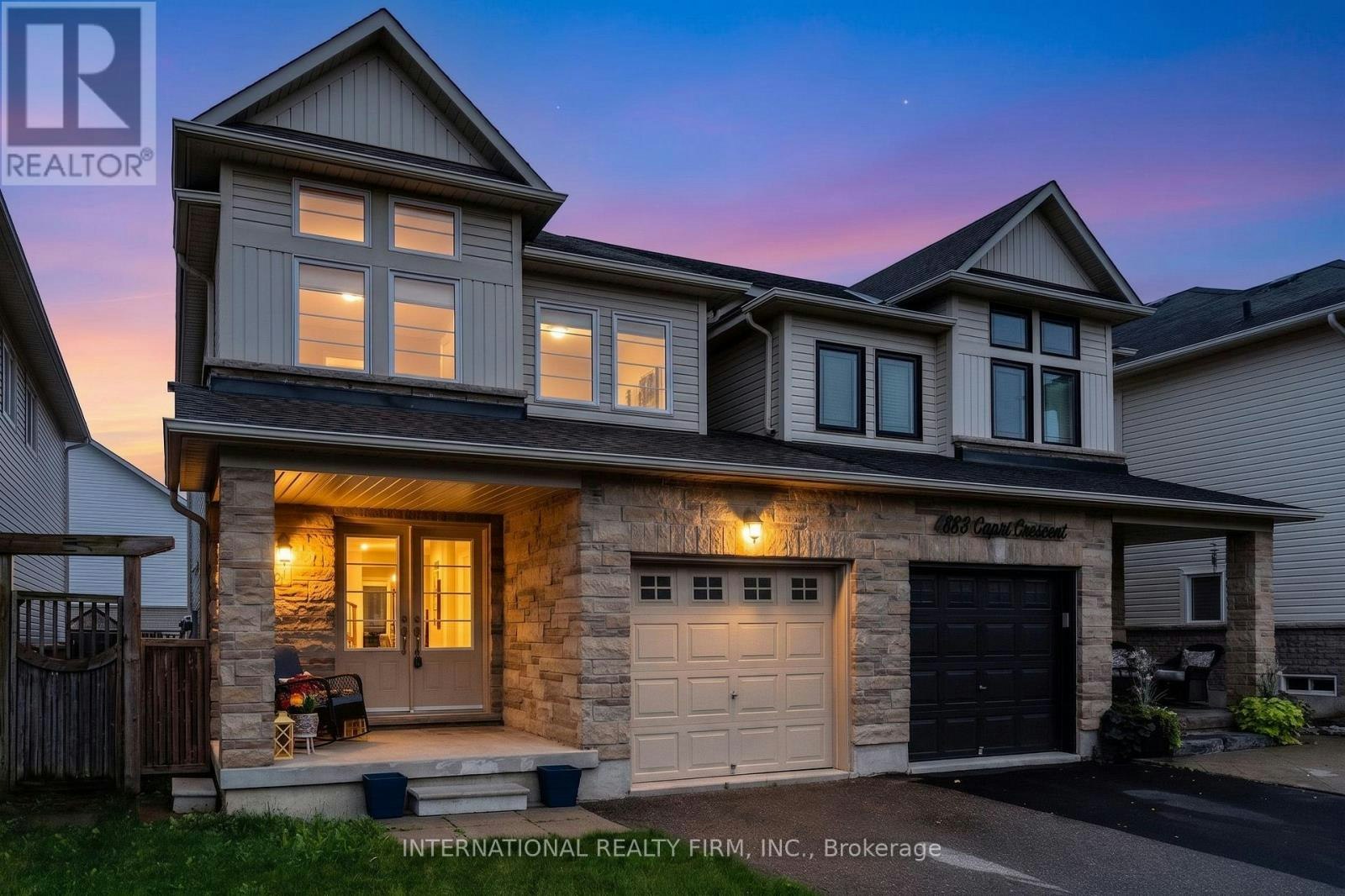 4881 Capri Crescent, Burlington, ON, L7M 0H8 - 2
