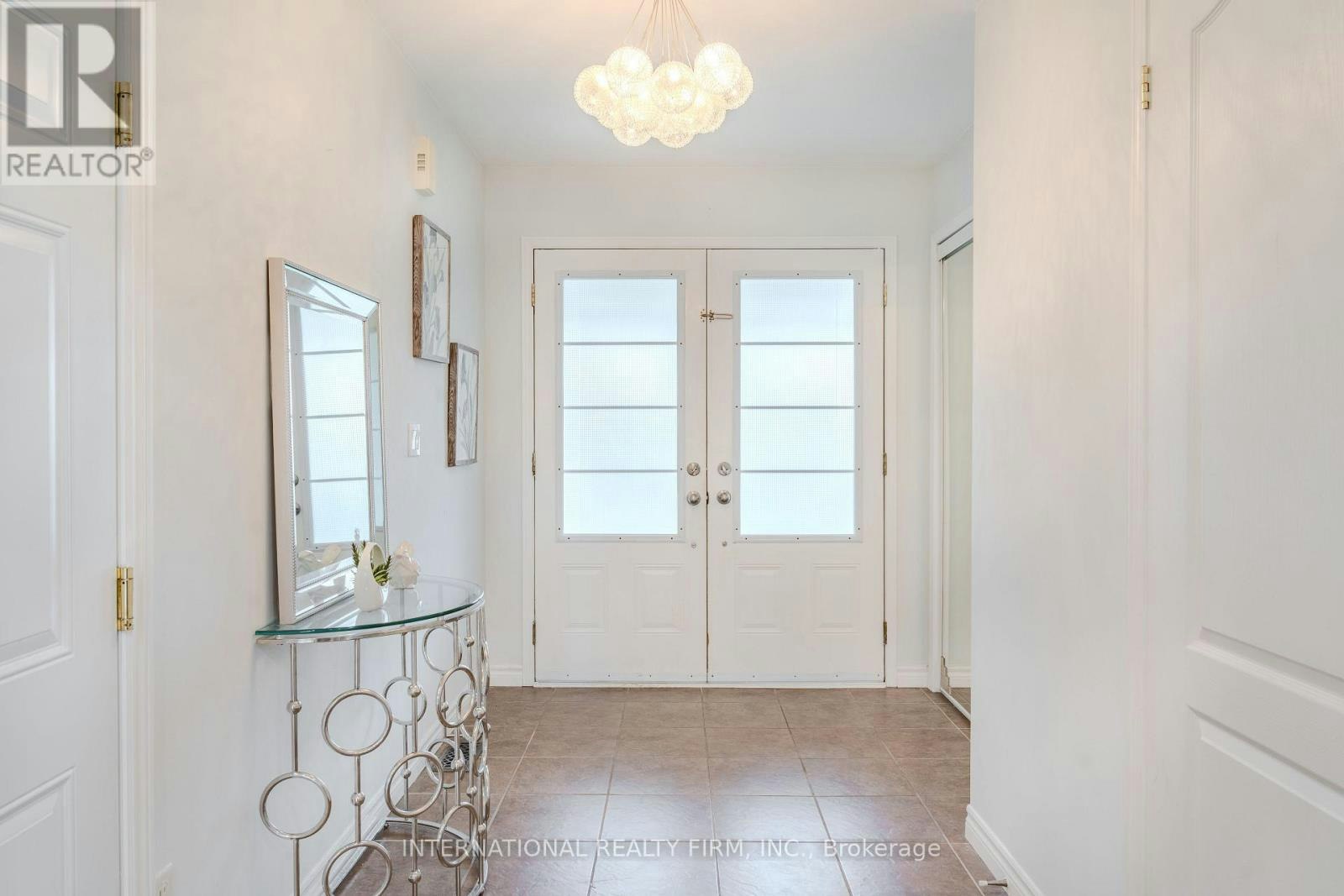 4881 Capri Crescent, Burlington, ON, L7M 0H8 - 6
