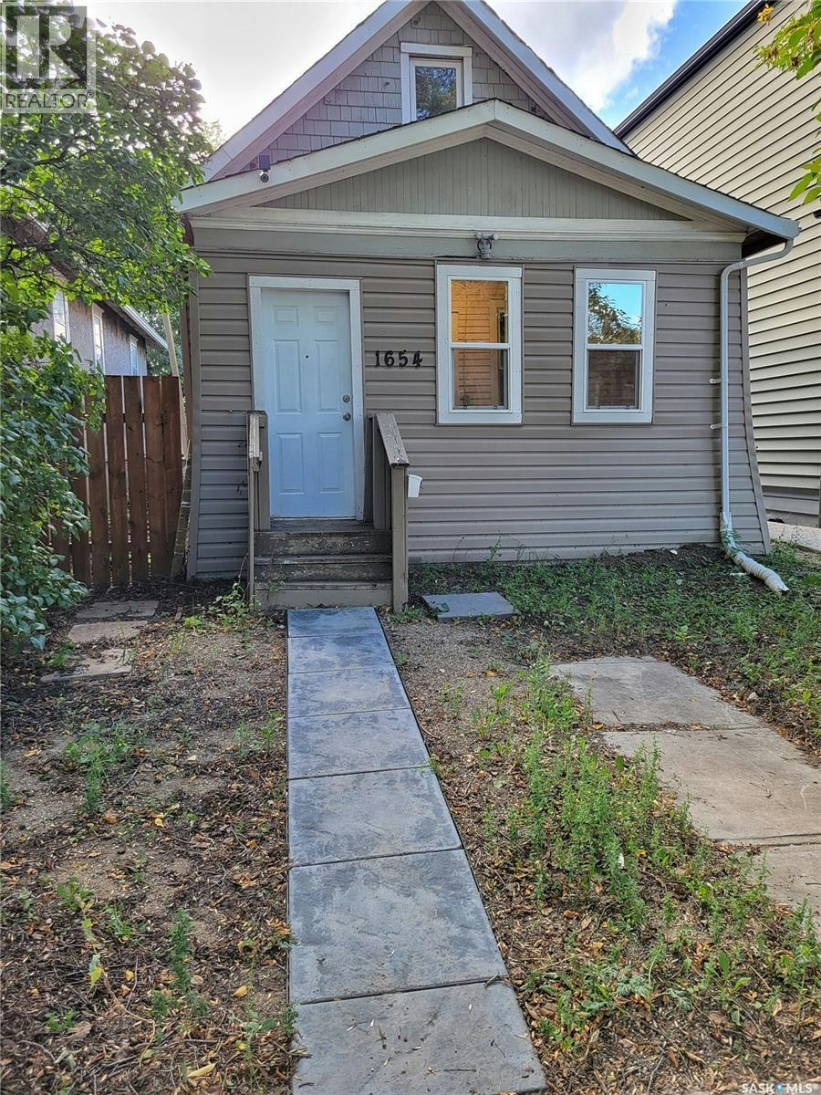 1654 Ottawa Street, Regina, SK, S4P 1N9