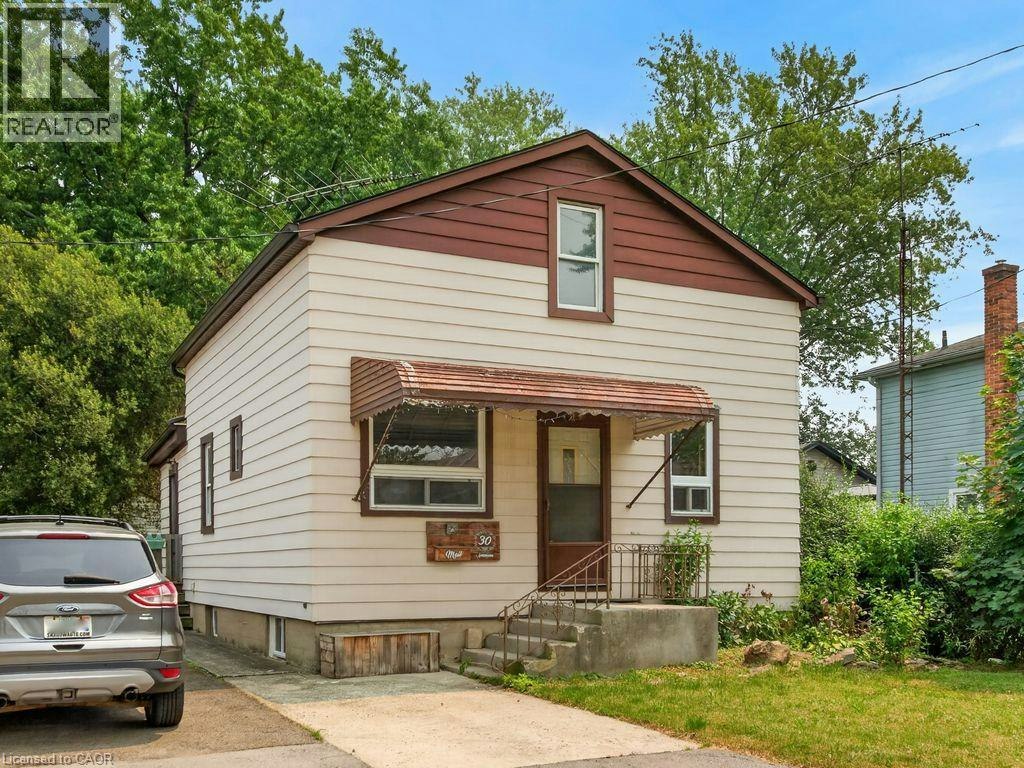 30 Northhaven Road, Welland, ON, L3C 1X1
