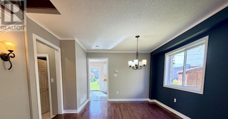 111 Bentley Crescent, Barrie, ON, L4N 0Z1 - 9