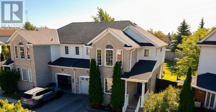 111 Bentley Crescent, Barrie, ON, L4N 0Z1 - 2