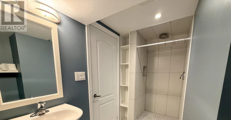 111 Bentley Crescent, Barrie, ON, L4N 0Z1 - 28