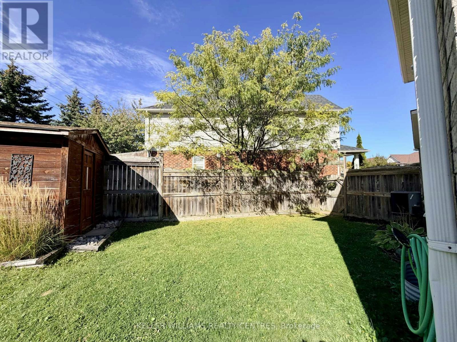 111 Bentley Crescent, Barrie, ON, L4N 0Z1 - 16