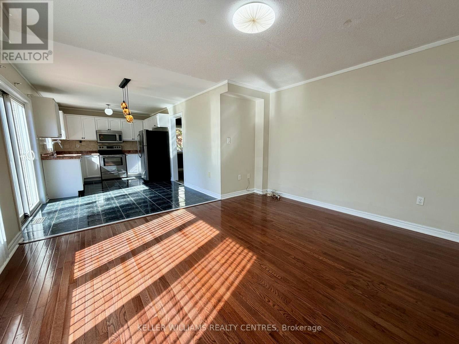 111 Bentley Crescent, Barrie, ON, L4N 0Z1 - 13