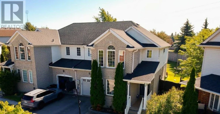 111 Bentley Crescent, Barrie, ON, L4N 0Z1 - 2