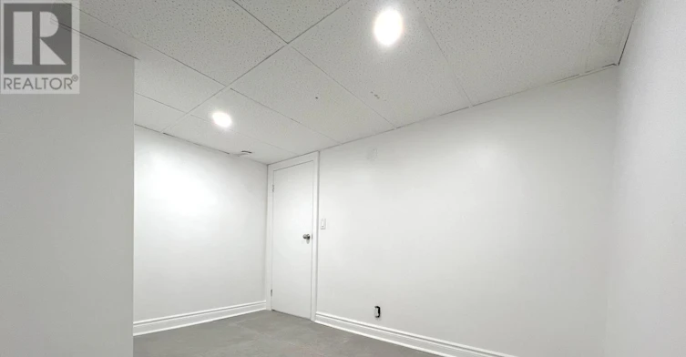BSMT-210 Shaw Street, Toronto, ON, M6J 2W8 - 18