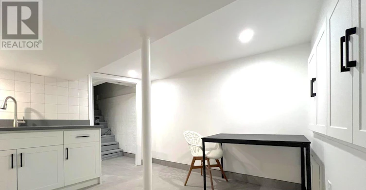 BSMT-210 Shaw Street, Toronto, ON, M6J 2W8 - 11