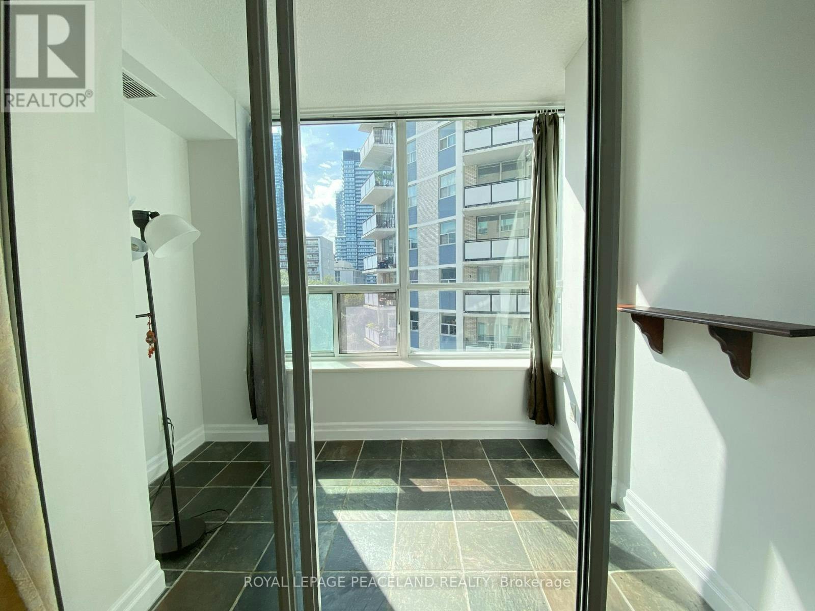 703-70 Alexander Street, Toronto, ON, M4Y 1B4 - 19