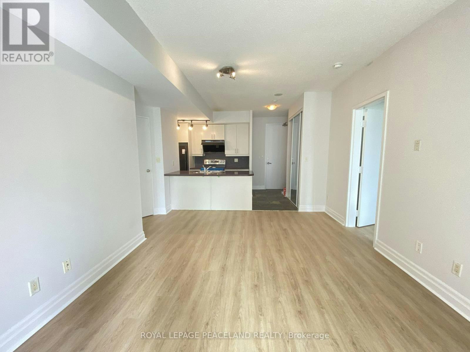 703-70 Alexander Street, Toronto, ON, M4Y 1B4 - 4