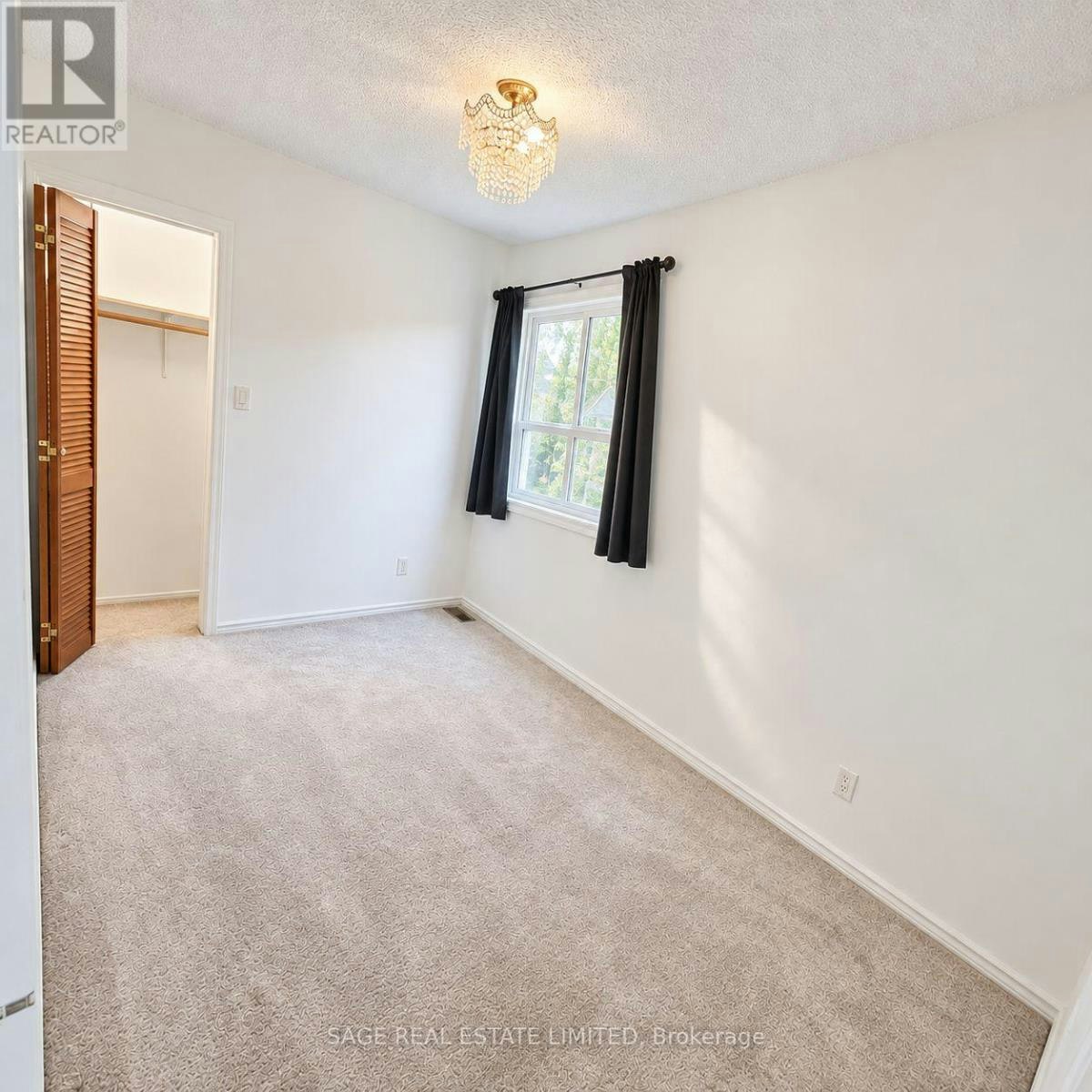 45 Turnberry Avenue, Toronto, ON, M6N 1P9 - 5