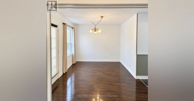 45 Turnberry Avenue, Toronto, ON, M6N 1P9 - 3