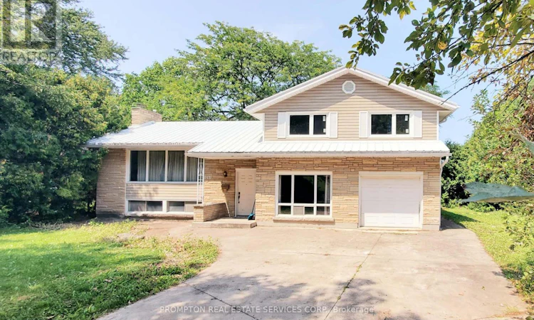 163 Woodside Drive