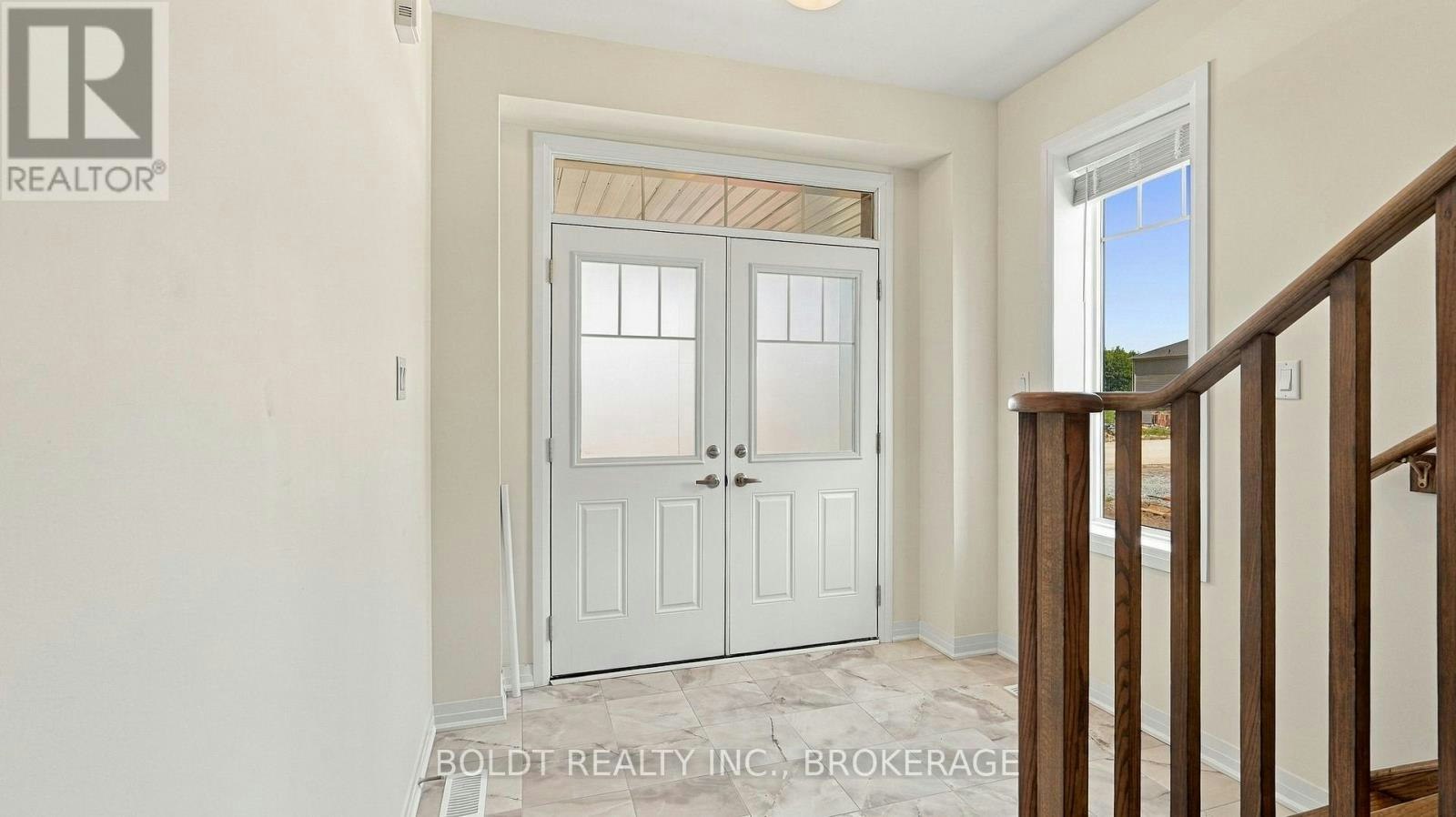 11 Derose Avenue, Thorold, ON, L2V 0R1 - 4