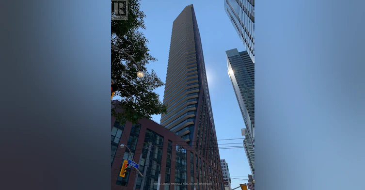 903-99 John Street, Toronto, ON, M5V 0S6