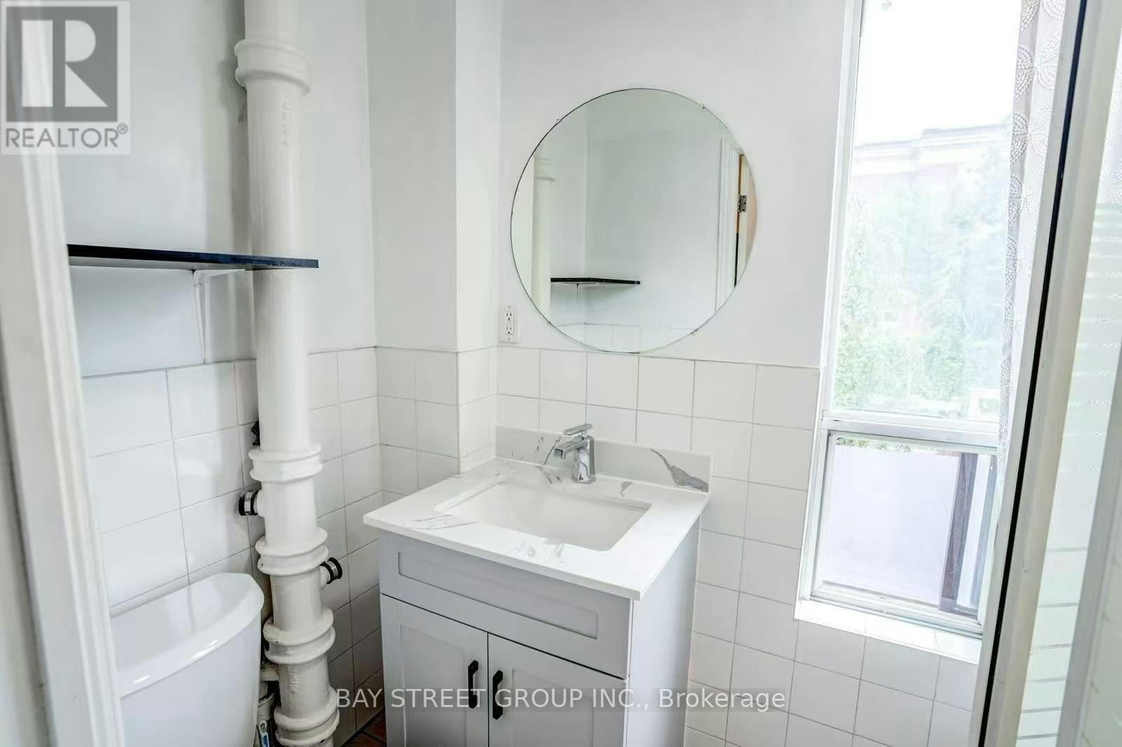 2ND FLOOR-66 Euclid Avenue, Toronto, ON, M6J 2J9 - 5