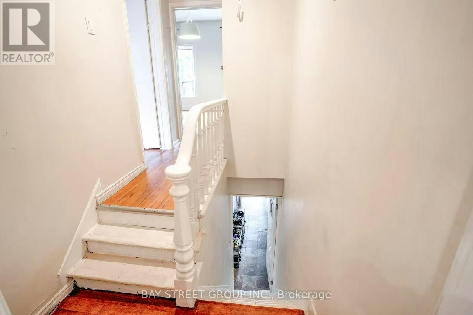 2ND FLOOR-66 Euclid Avenue, Toronto, ON, M6J 2J9 - 7
