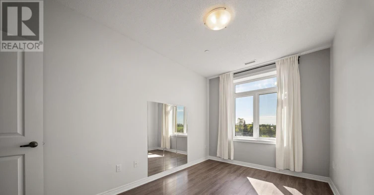 607-7768 Kennedy Road, Markham, ON, L3R 5K1 - 16