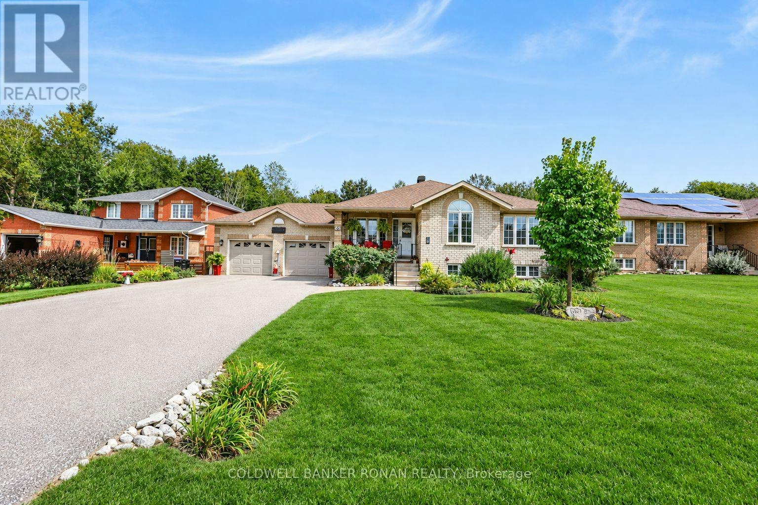 65 Burbank Circle, Adjala-Tosorontio, ON, L0M 1J0