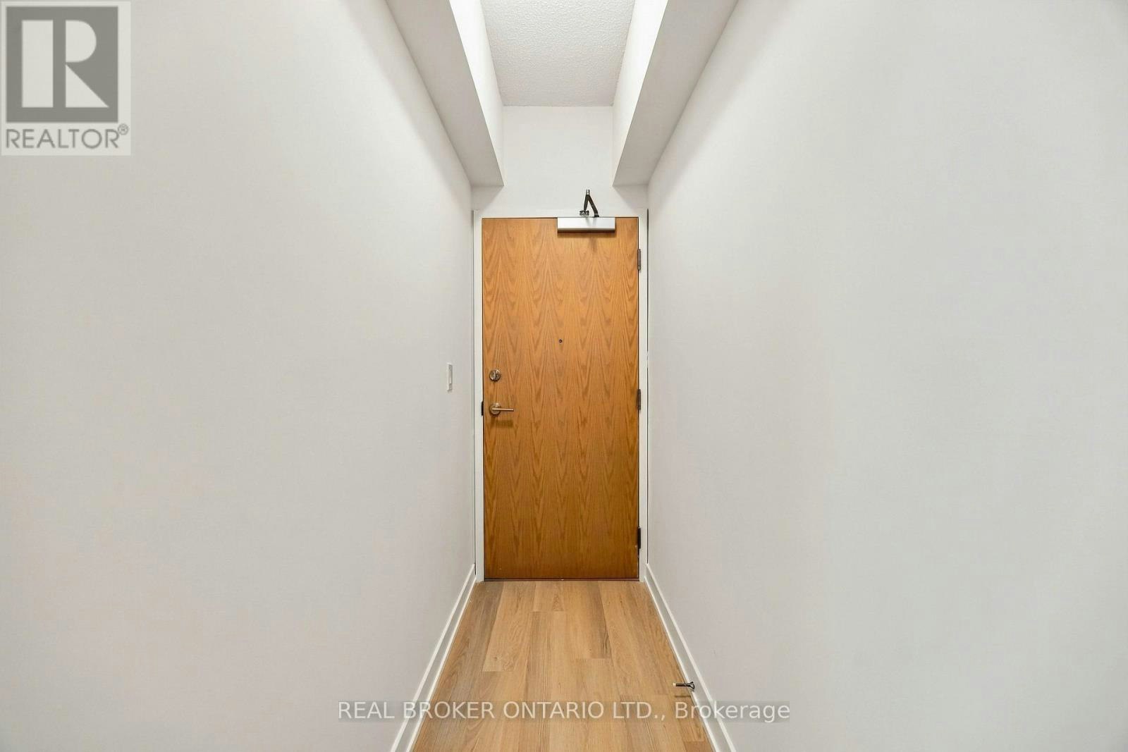 915-2825 Jane Street, Toronto, ON, M3N 0A8 - 5