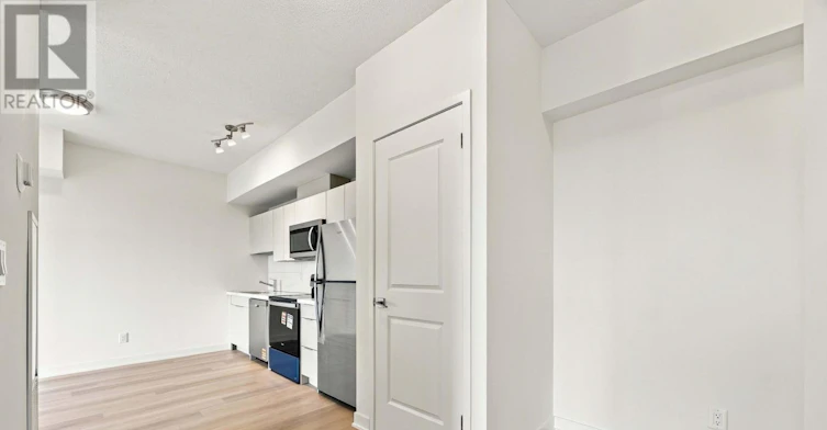 915-2825 Jane Street, Toronto, ON, M3N 0A8 - 8