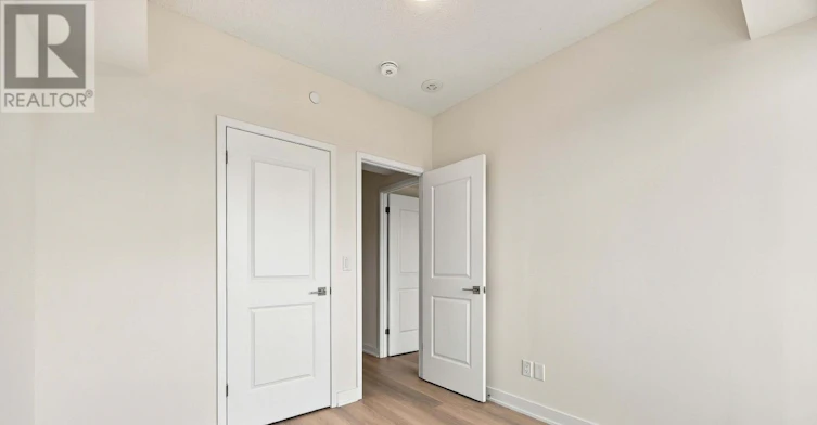 915-2825 Jane Street, Toronto, ON, M3N 0A8 - 27