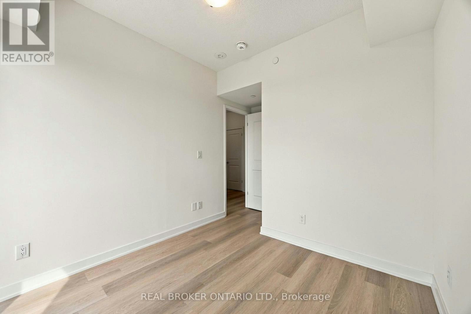 915-2825 Jane Street, Toronto, ON, M3N 0A8 - 29