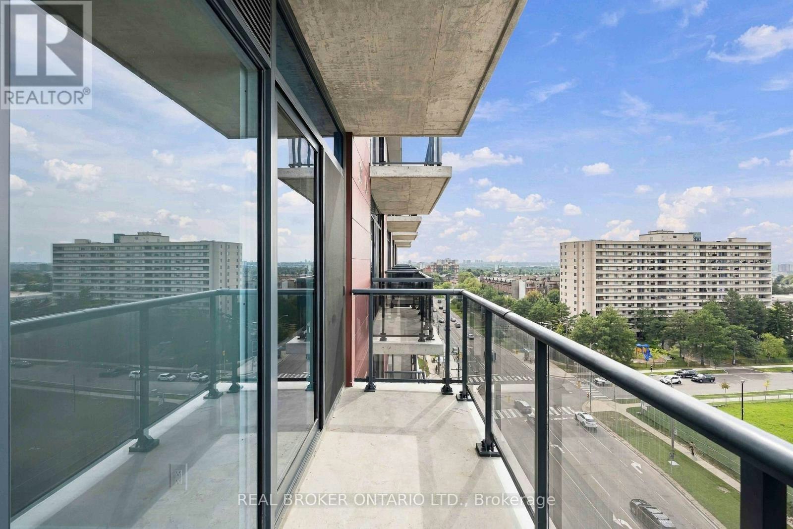 915-2825 Jane Street, Toronto, ON, M3N 0A8 - 18