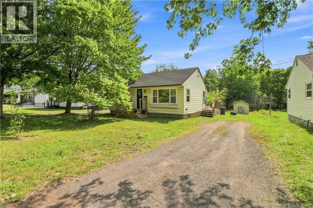 400 Gibson Street, Fredericton, NB, E3A 4E6