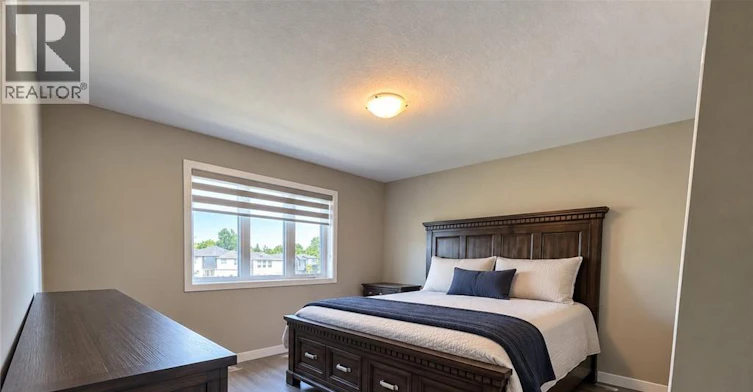 901 Robert Ferrie Drive, Kitchener, ON, N2R 0P2 - 10