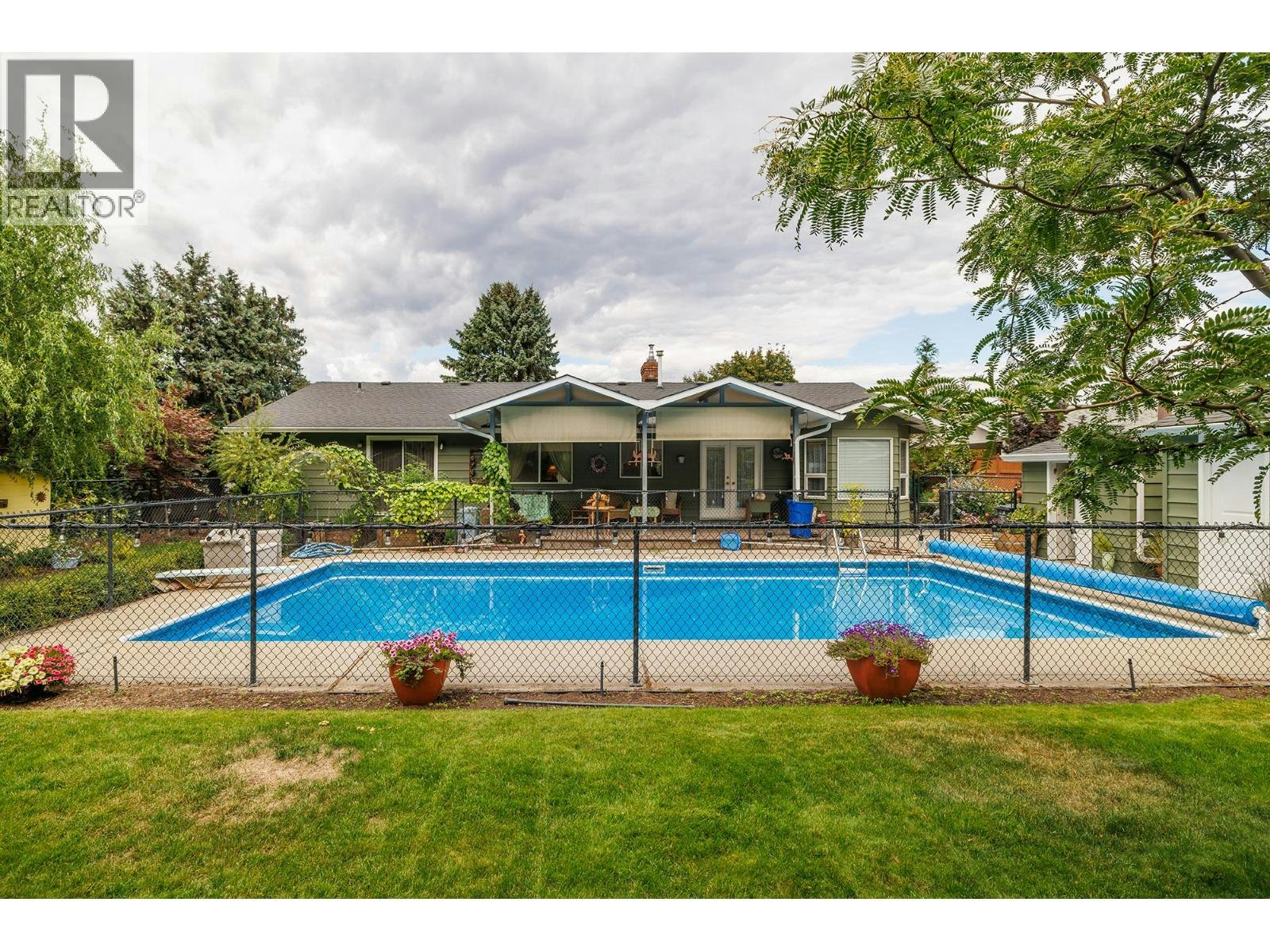 1345 Brentwood Road, West Kelowna, BC, V1Z 1K8