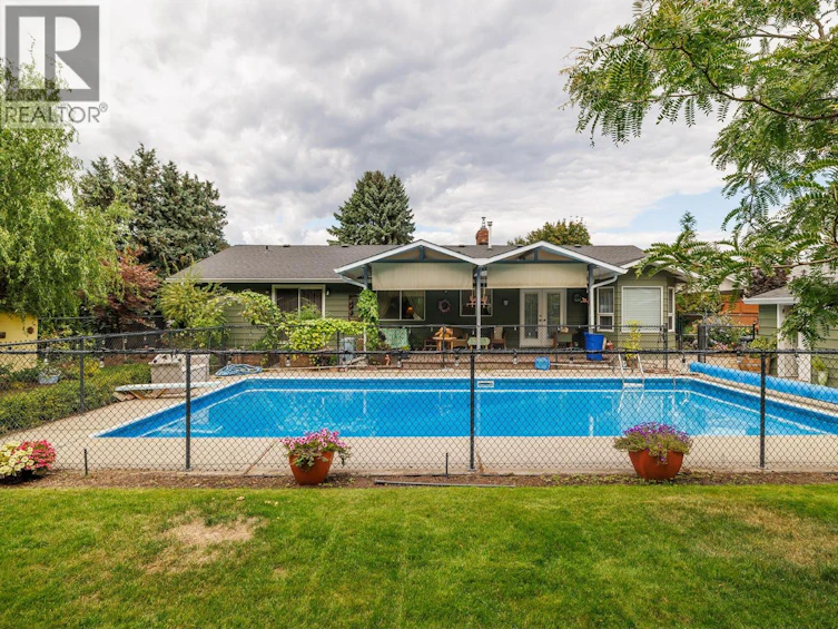 1345 Brentwood Road, West Kelowna, BC, V1Z 1K8