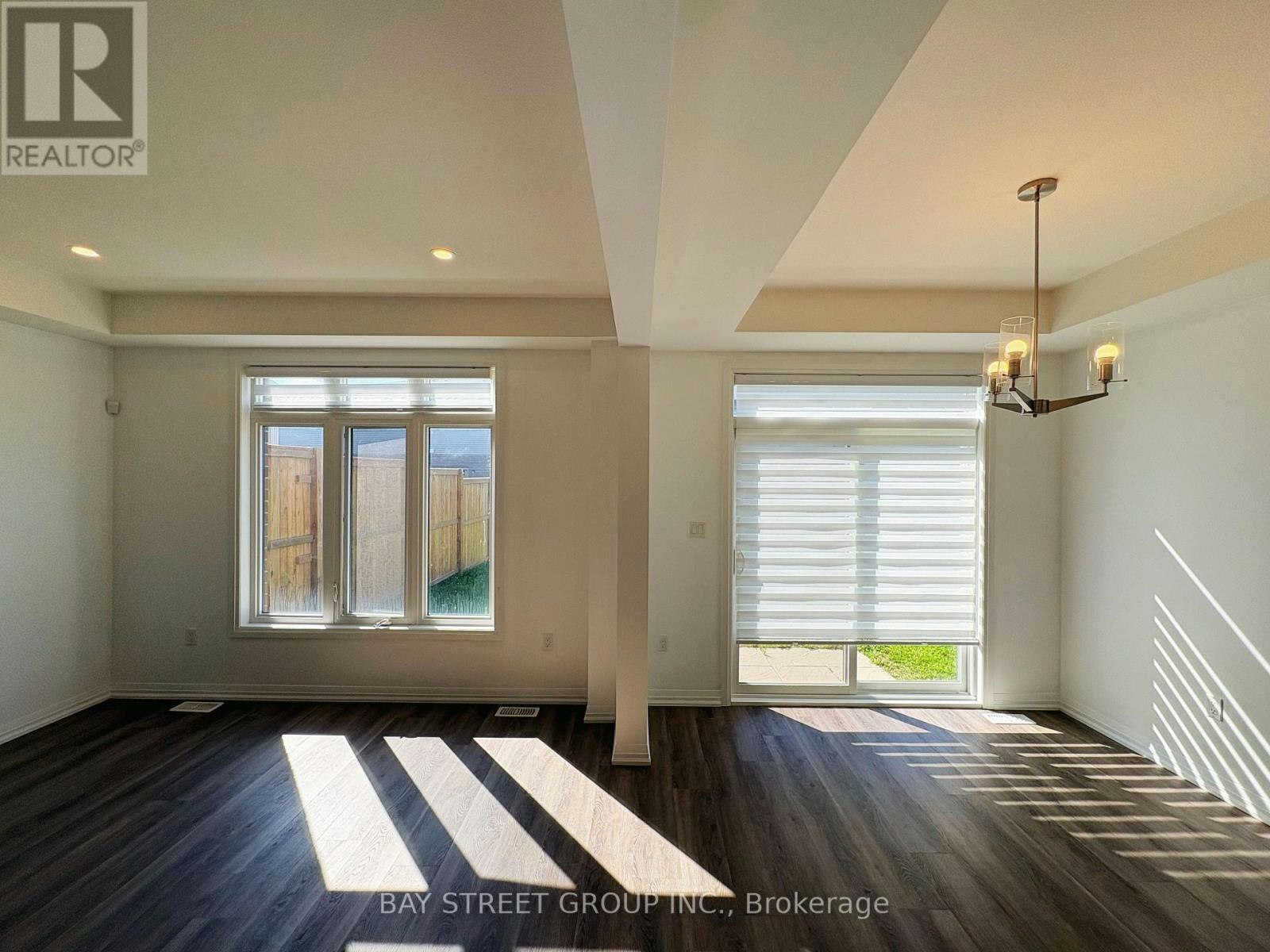 7405 Matteo Drive, Niagara Falls, ON, L2H 2Y6 - 5