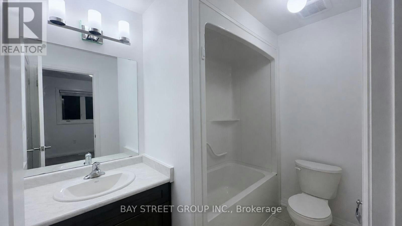 7405 Matteo Drive, Niagara Falls, ON, L2H 2Y6 - 12