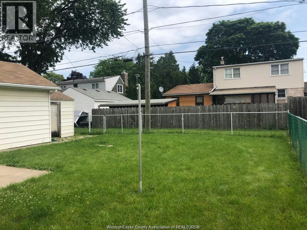 2550 Windermere, Windsor, ON, N8W 2T4 - 3
