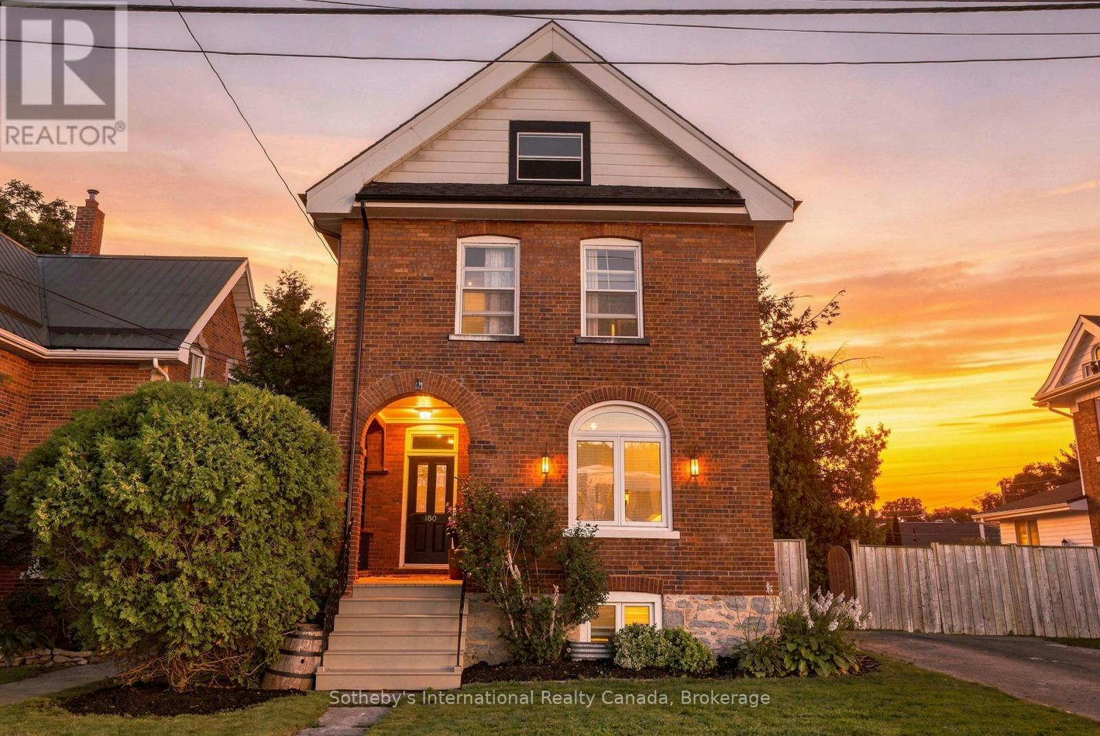 180 Second Street, Collingwood, ON, L9Y 1G1