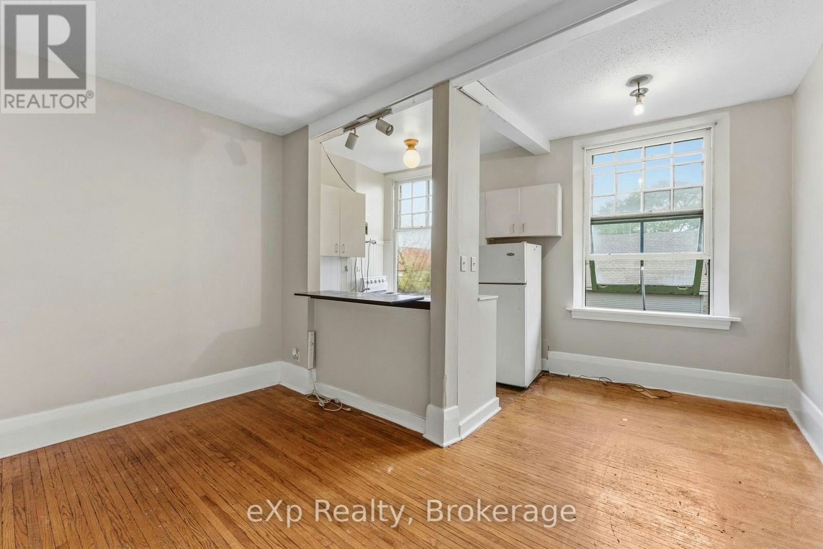 25-109 Downie Street, Stratford, ON, N5A 1X2 - 3