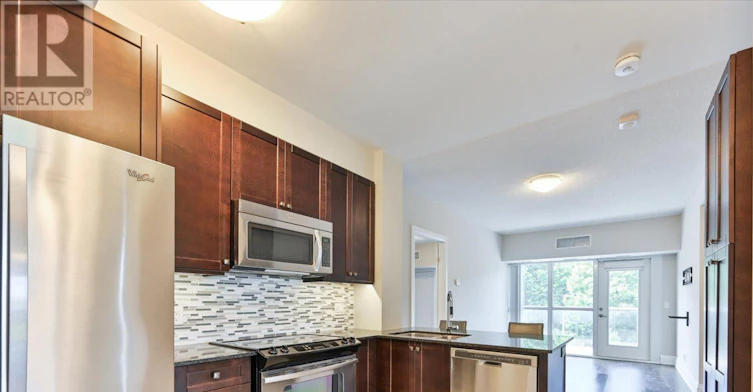 517-8302 Islington Avenue, Vaughan, ON, L4L 0E6 - 13