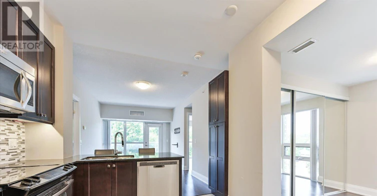 517-8302 Islington Avenue, Vaughan, ON, L4L 0E6 - 14