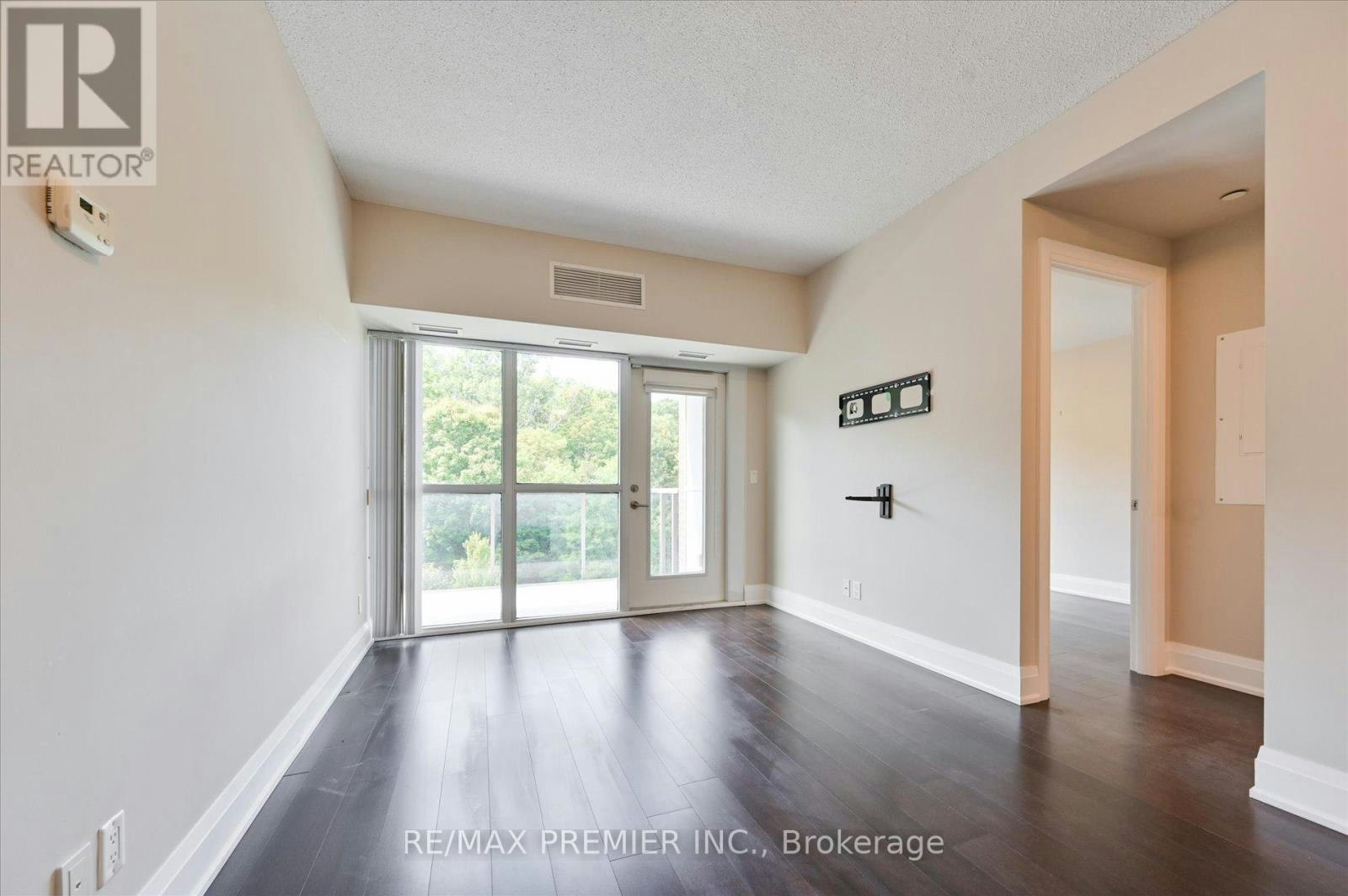 517-8302 Islington Avenue, Vaughan, ON, L4L 0E6 - 9