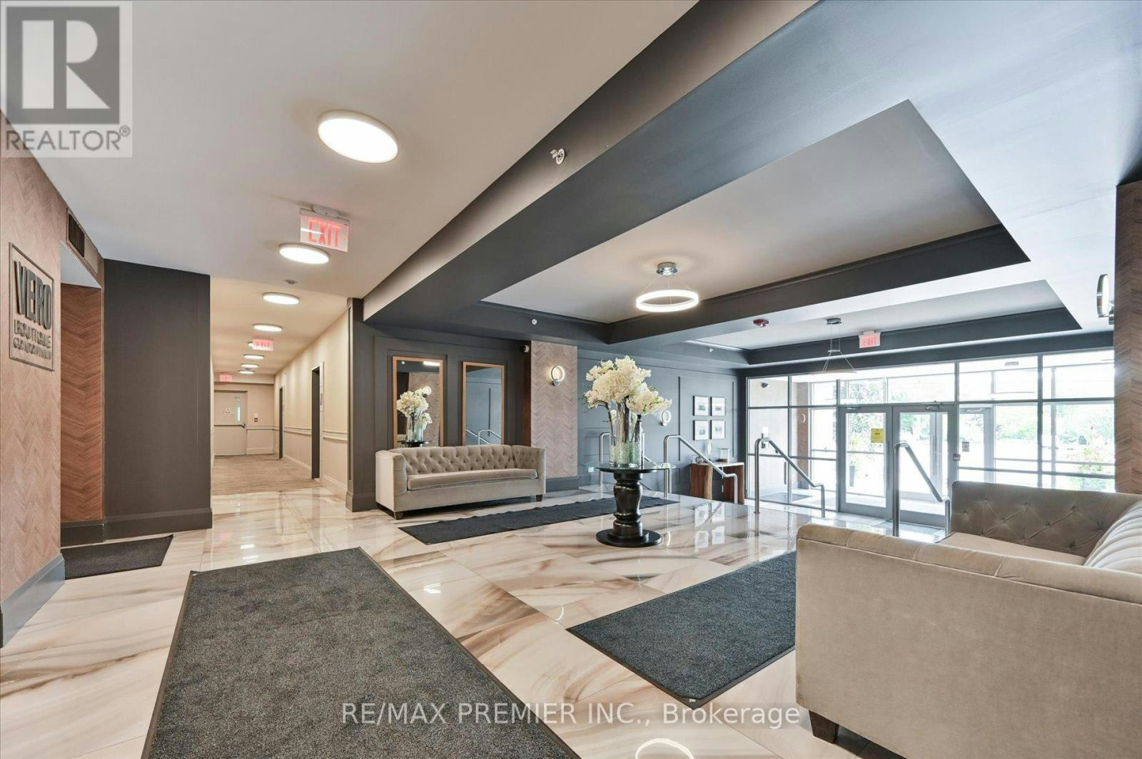 517-8302 Islington Avenue, Vaughan, ON, L4L 0E6 - 2