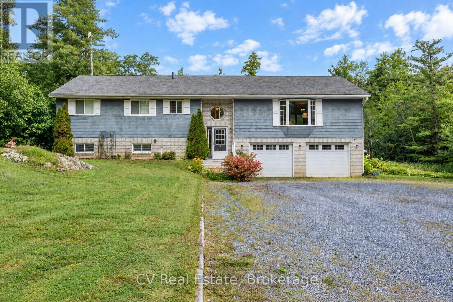 1045 Narrows Road, Gravenhurst, ON, P1P 1R2