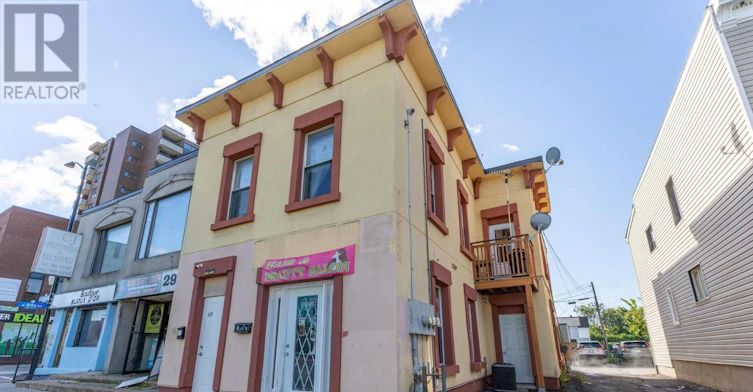 3-288 Montreal Road, Ottawa, ON, K1L 6B9